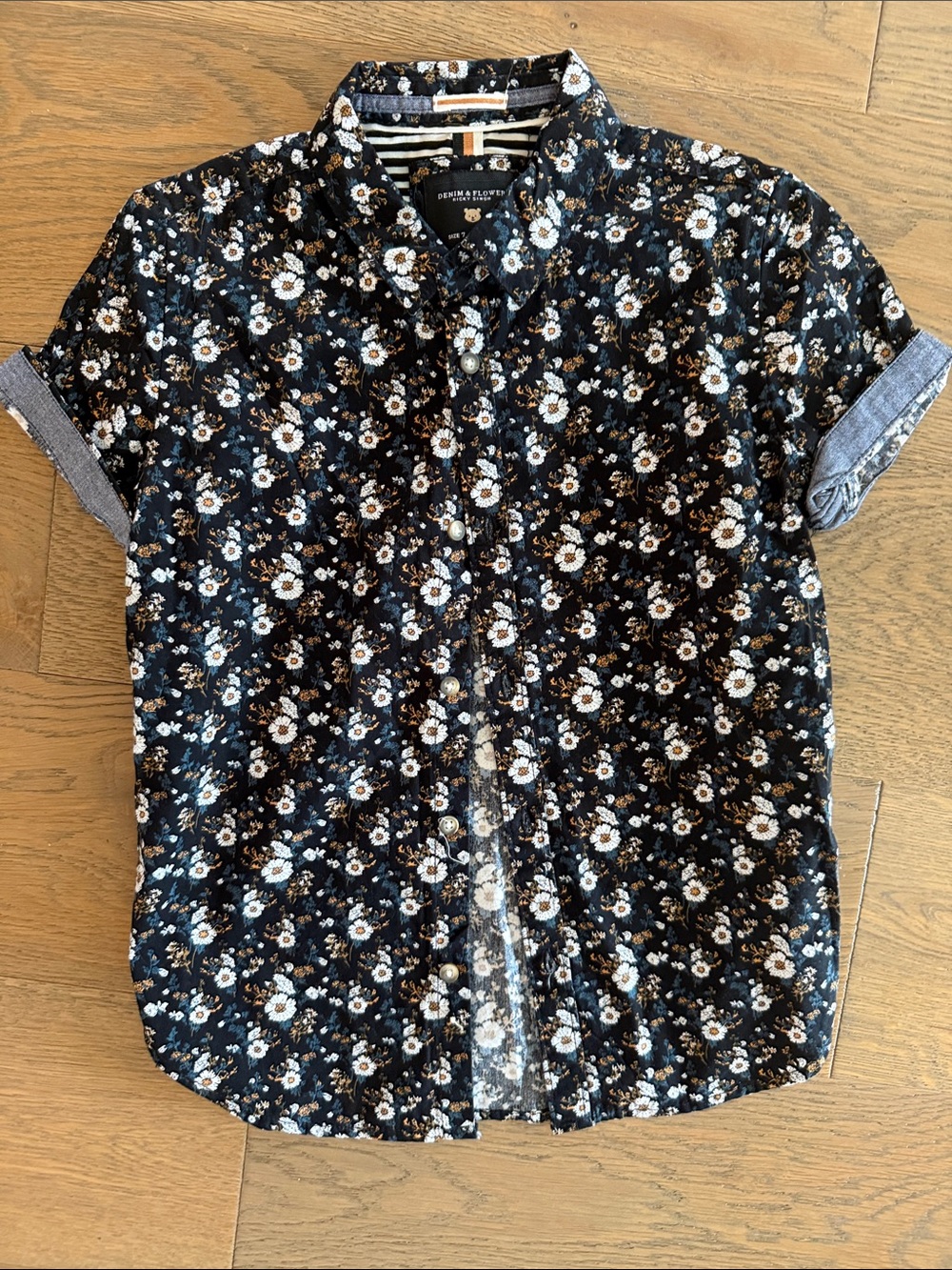 Boys Denim & Flower Black Floral Short-Sleeve Button-Down Shirt